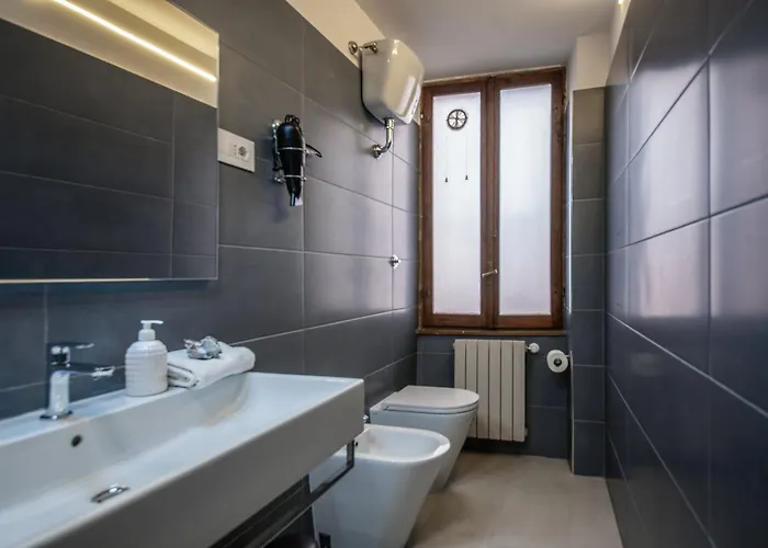 Romantica Bocca Della Verità